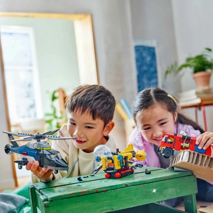 City Helikopter, İtfaiye Kamyonu ve Denizaltı Karışımı 60462