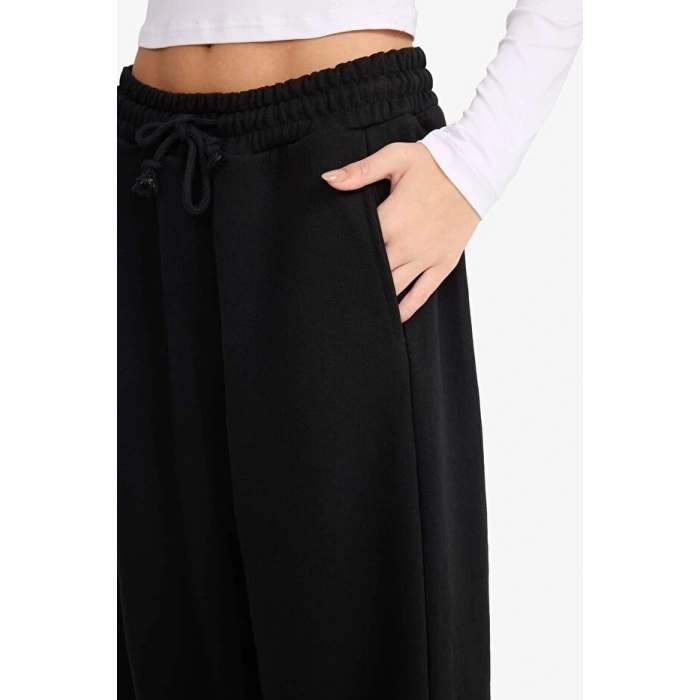 Coool Barrel Fit Beli Bağcıklı Cepli Pantolon