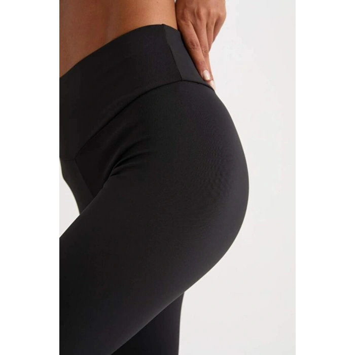 Defacto Fit Yüksek Bel İçi Yumuşak Tüylü Beli Saran Basic Düz Sporcu Tayt