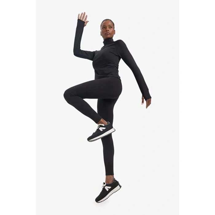 DeFactoFit Toparlayıcı Yüksek Bel İçi Yumuşak Tüylü Beli Saran Basic Düz Sporcu Tayt (25 AU)