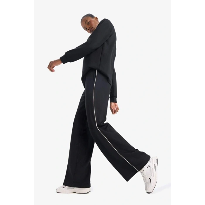 DeFactoFit Wide Leg Geniş Paça Cepli Standart Boy Modal Soft Touch Pantolon