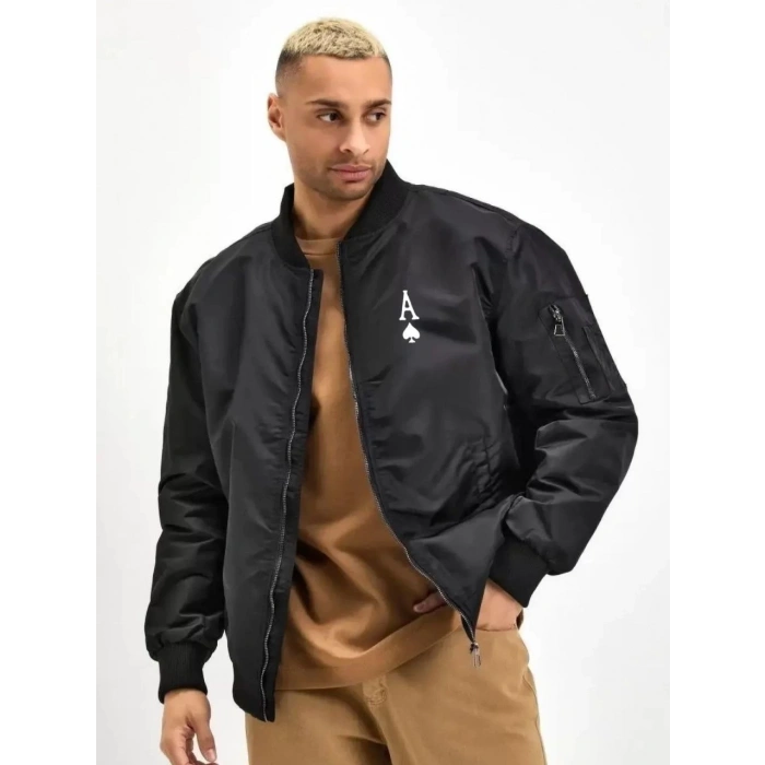 ERKEK BOMBER MONT – SİYAH RENK, MAÇA ASI BASKILI, FERMUARLI, CEPLİ, KAPİTONE ASTARLI, BAHAR KIŞ GÜNLÜK MONT CEKET - SİYAH