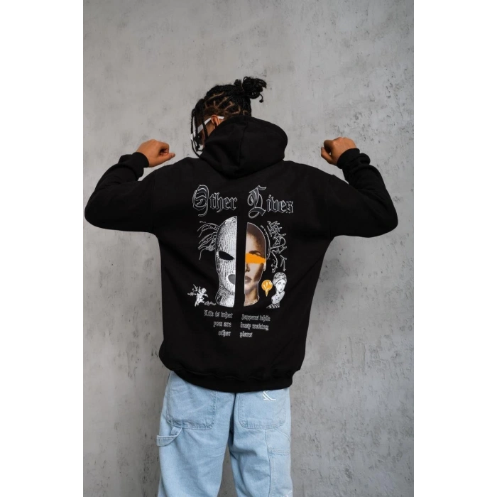 ERKEK KAPŞONLU SWEATSHİRT – OVERSİZE ÜÇ İPLİK ŞARDONLU HOODİE, “OTHER LİVES” ÖN & ARKA BASKILI, KANGURU CEPLİ, KIŞLIK RAHAT GÜNLÜK STİL - SİYAH