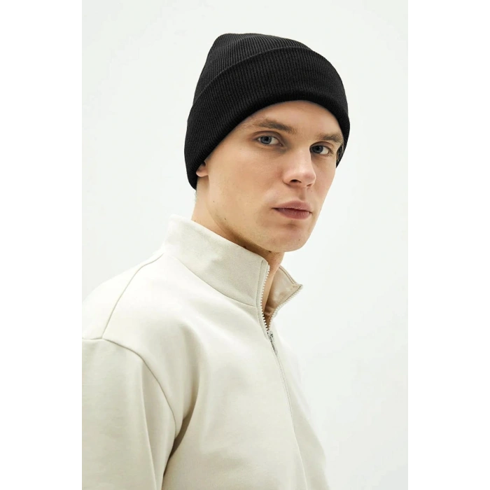 ERKEK KATLAMALI BASİC BERE - SİYAH