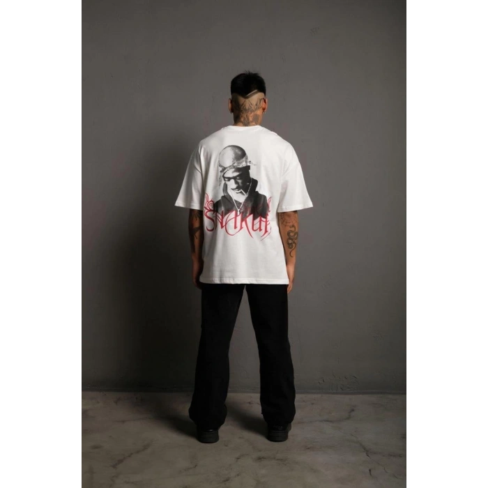 ERKEK OVERSİZE TİŞÖRT – BEYAZ 24/1 PENYE KUMAŞ, BİSİKLET YAKA, ÖN & ARKA BASKILI, STREETWEAR TARZI RAHAT BÜYÜK KALIP T-SHİRT- BEYAZ