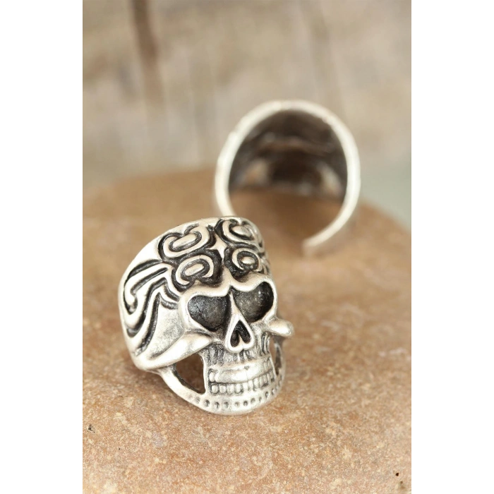 Eskitme Gümüş Renk Kuru Kafalı Erkek Ayarlamalı Yüzük