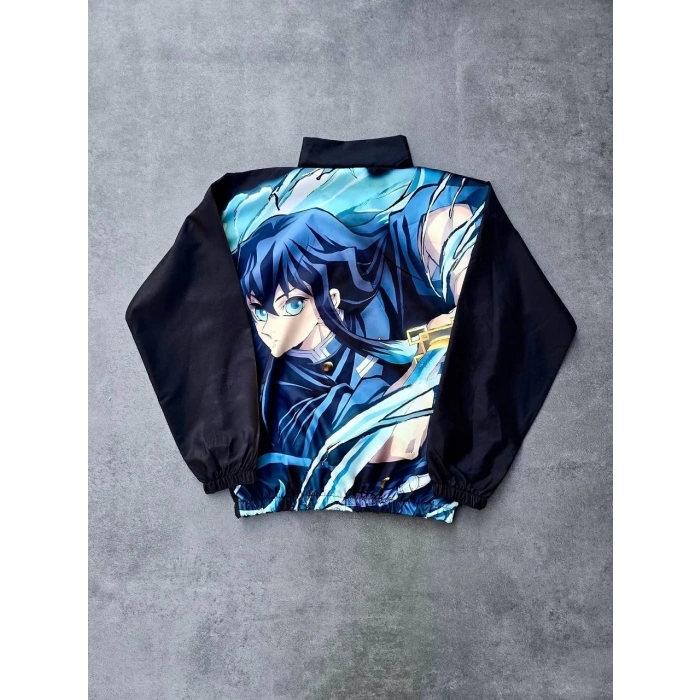 FERMUARLI DİJİTAL BASKILI RÜZGARLIK - SİYAH