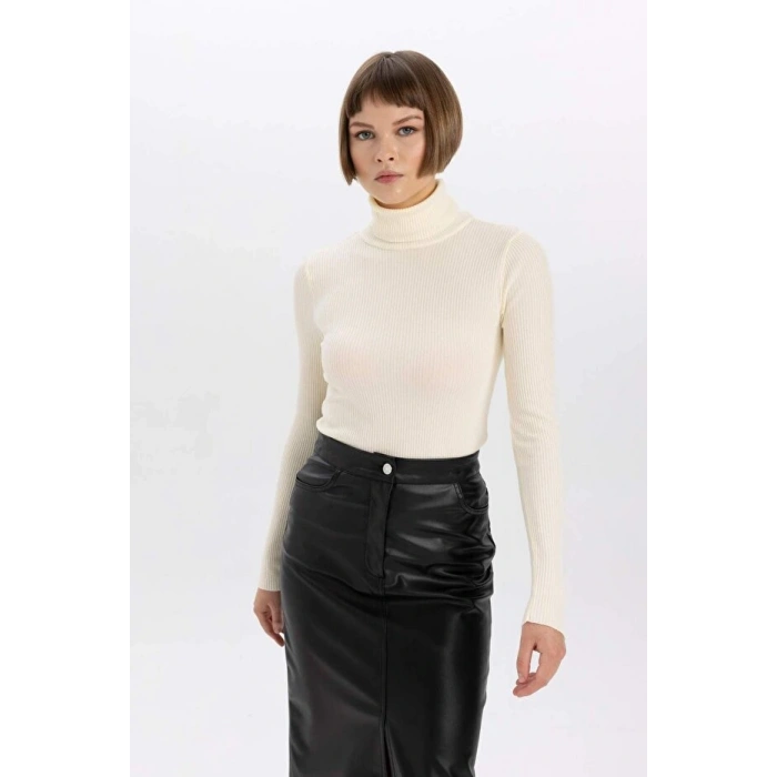 Fitted Balıkçı Yaka Basic Düz Triko Kazak