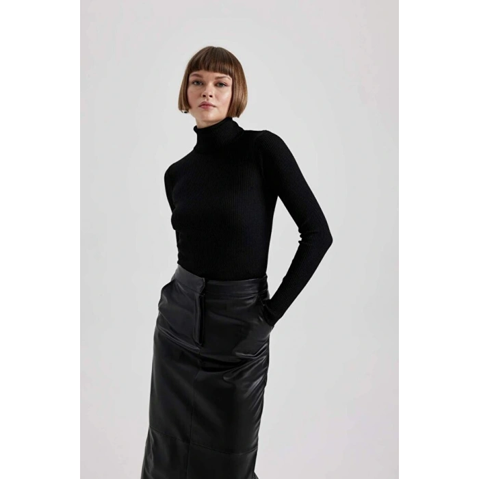 Fitted Balıkçı Yaka Basic Düz Triko Kazak Siyah