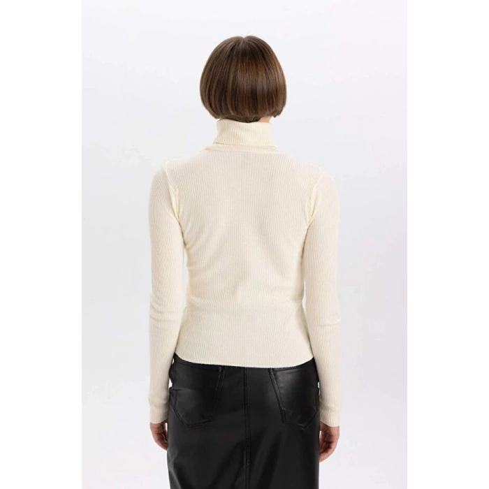 Fitted Balıkçı Yaka Basic Düz Triko Kazak