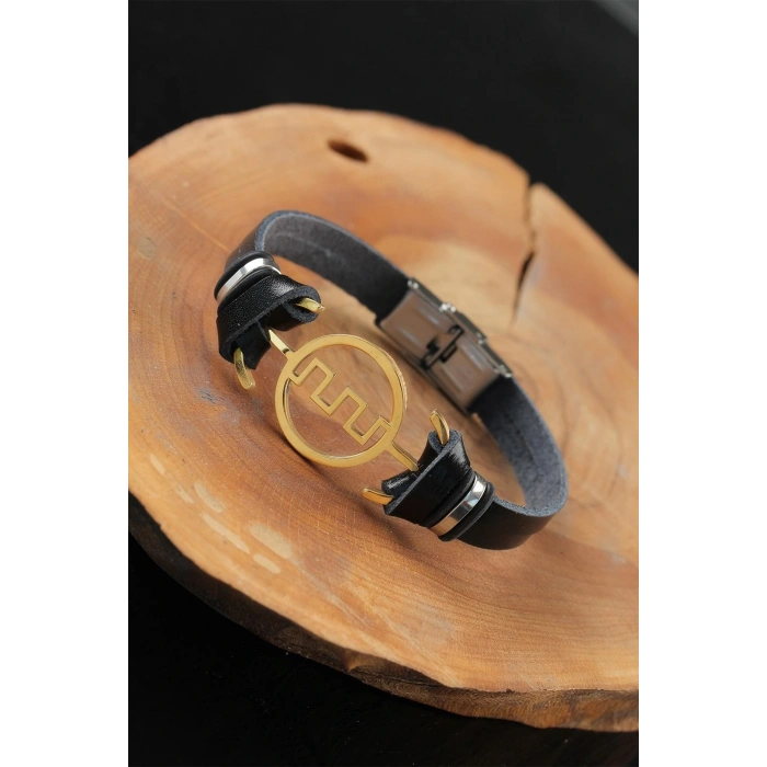 Gold Renk Metal Labirent Tasarım Siyah Renk Deri Erkek Bileklik
