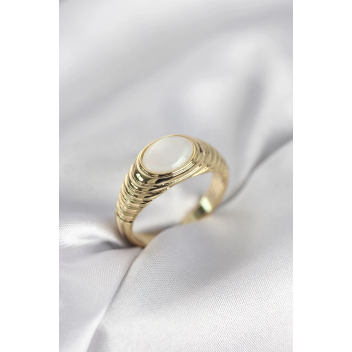 Gold Renk Vintage Model Kadın Yüzük