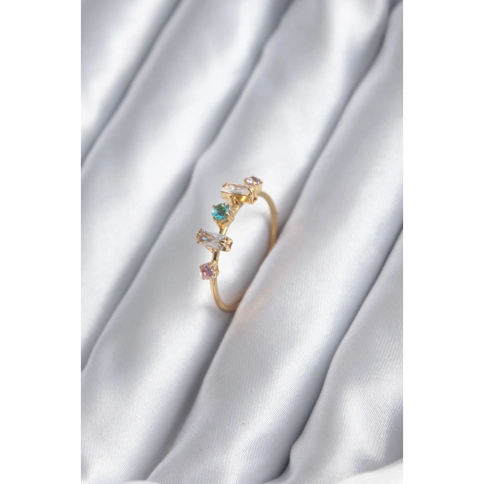 Gold Renk Zirkon Taşlı Renkli Zirkon Taşlı Kadın Yüzük