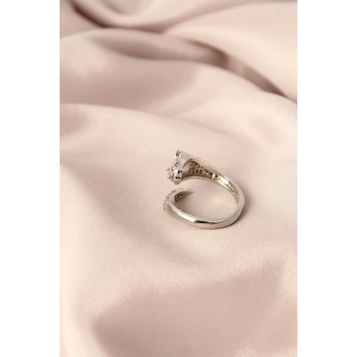 Gümüş Renk Metal Zirkon Taşlı Kaplan Model Ayarlanabilir Kadın Yüzük