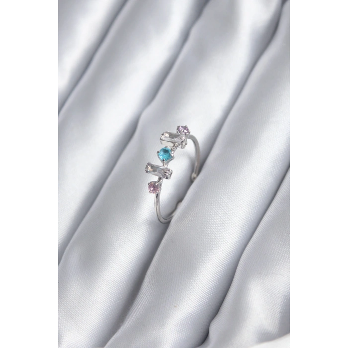 Gümüş Renk Renkli Zirkon Taşlı Kadın Yüzük