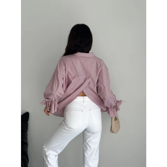 Kadın Arkası Asimetrik Yırtmaç Kesim Detaylı Cizgili Bluz Gömlek - Bordo