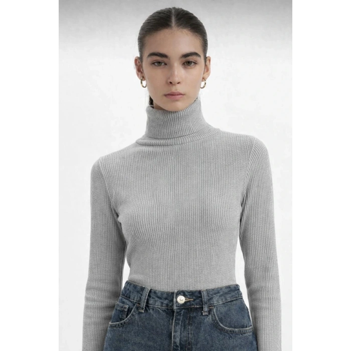 Kadın Gri Fitilli Balıkçı Yaka Triko Kazak