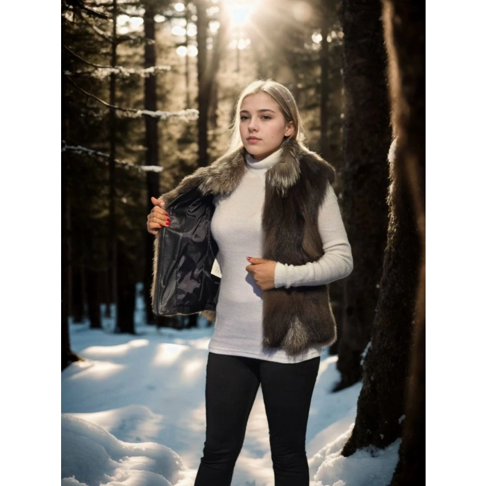 KADIN KOLSUZ FERMUARLI YELEK - KAHVE