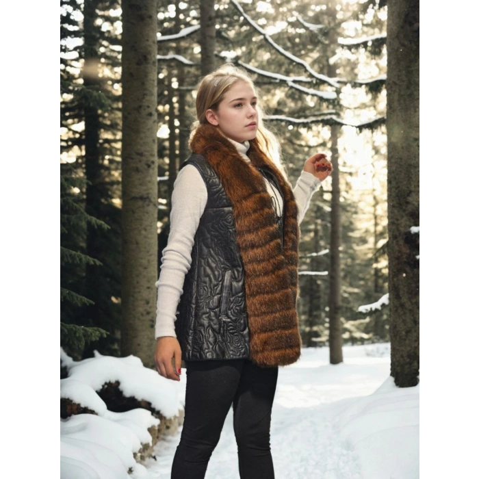 KADIN KOLSUZ FERMUARLI YELEK - SİYAH