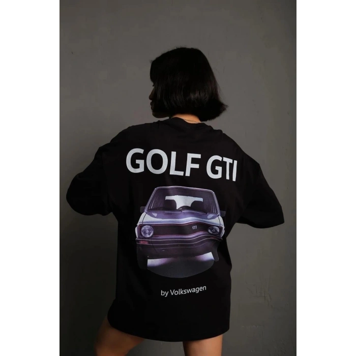 Kadın Oversize Baskılı Tişört – Golf GTI Retro Araba Desenli, Ön & Arka Dijital Baskı, Sokak Modası Stil - Siyah