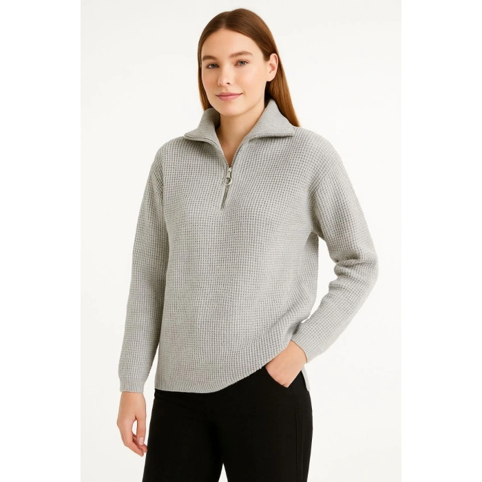 KADIN YARIM FERMUARLI TRİKO KAZAK – SELANİK ÖRGÜ, DİK YAKA, PAMUKLU DOKUMA, REGULAR FİT UZUN KOLLU KIŞLIK MODEL - GRİ