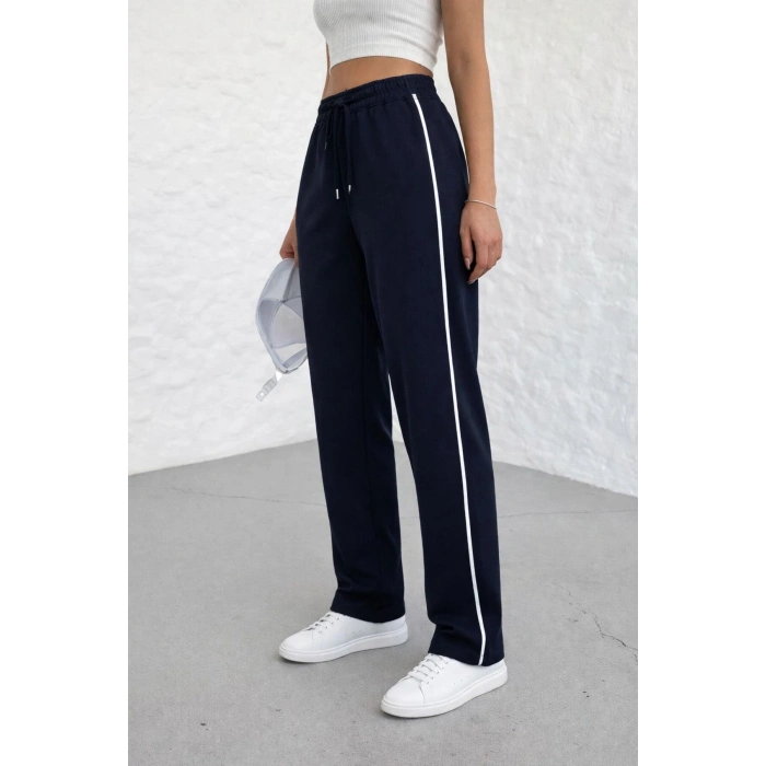 Kadın Yazlık Yandan Biyeli Salaş Bol Paça Baggy Eşofman Altı Lacivert