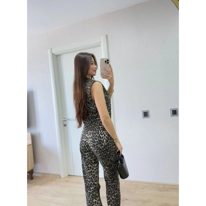 LEOPAR DESENLİ DÜĞMELİ BLUZLU PANTOLON İKİLİ TAKIM -LEOPAR