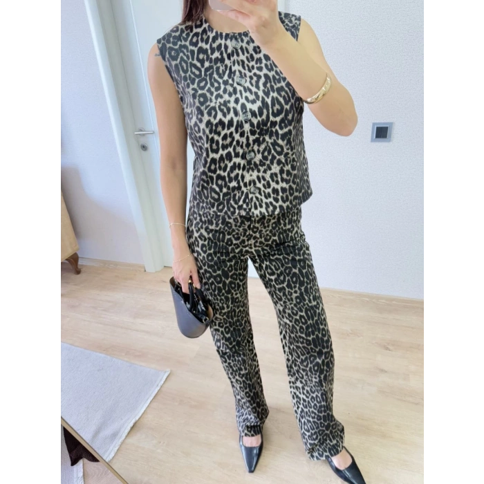 LEOPAR DESENLİ DÜĞMELİ BLUZLU PANTOLON İKİLİ TAKIM -LEOPAR