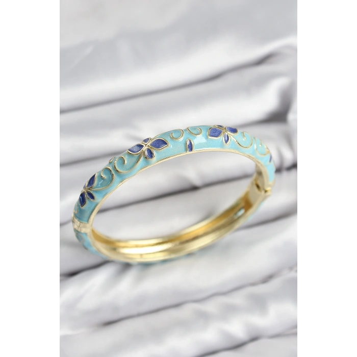 Mineli Pirinç Turkuaz Çiçek Motifli Gold Kadın Kelepçe