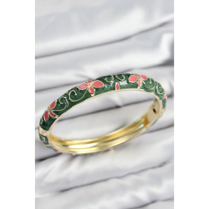 Mineli Pirinç Yeşil Çiçek Motifli Gold Kadın Kelepçe