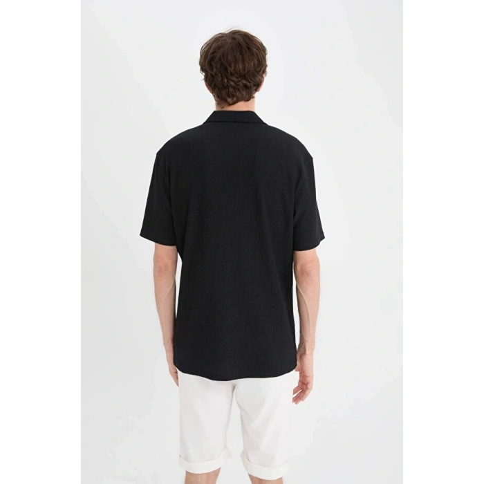 Modern Fit Polo Yaka Dokulu Penye Kısa Kollu Gömlek