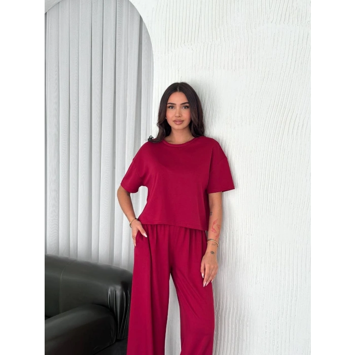 OSY MODAL YUMUŞAK DOKULU KUMAŞ BİSİKLET YAKA T-SHİRT BOL PAÇA PANTALON İKİLİ TAKIM -BORDO