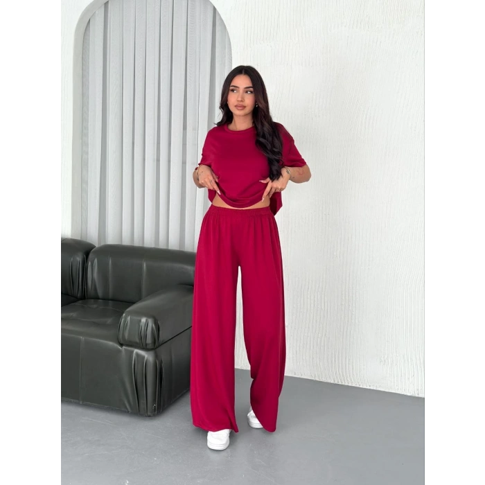 OSY MODAL YUMUŞAK DOKULU KUMAŞ BİSİKLET YAKA T-SHİRT BOL PAÇA PANTALON İKİLİ TAKIM -BORDO