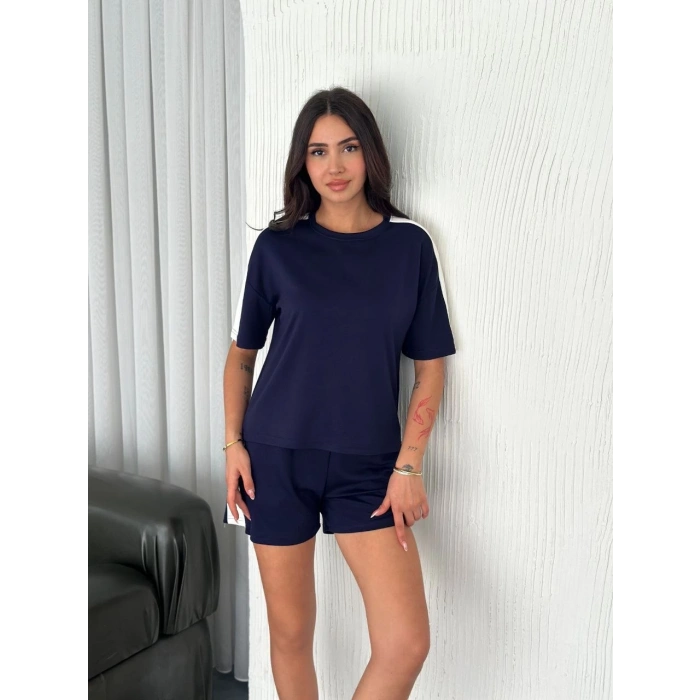 OSY MODAL YUMUŞAK DOKULU KUMAŞ KADIN PARÇALI BİSİKLET YAKA T-SHİRT KISA ŞORT İKİLİ TAKIM - MAVİ