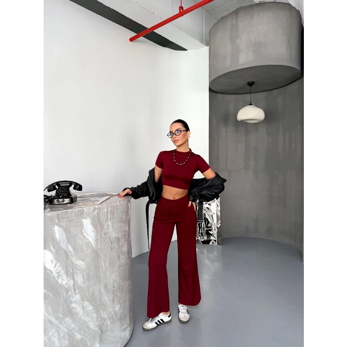 OSY MODAL YUMUŞAK DOKULU KUMAŞ KISA KOLLU CROP ALT İSPANYOL PAÇA PANTALON İKİLİ TAKIM - BORDO