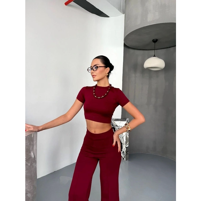 OSY MODAL YUMUŞAK DOKULU KUMAŞ KISA KOLLU CROP ALT İSPANYOL PAÇA PANTALON İKİLİ TAKIM - BORDO