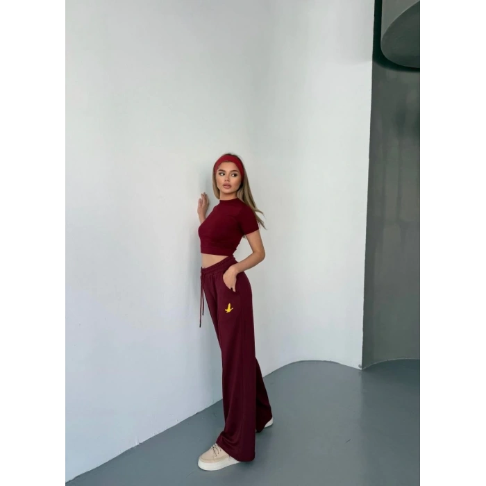 OSY MODAL YUMUŞAK DOKULU KUMAŞ NAKIŞ İŞLEMELİ RAHAT BOL PAÇA EŞOFMAN PANTALON - BORDO