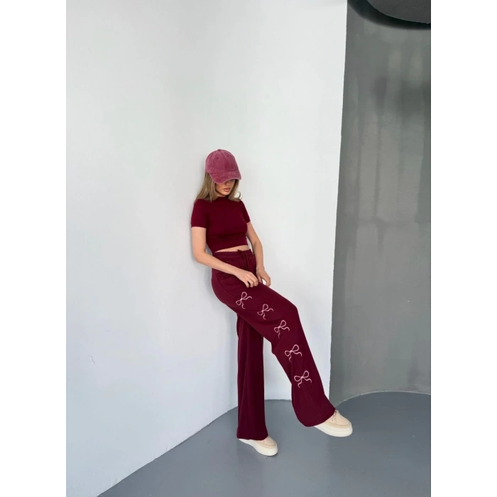 OSY MODAL YUMUŞAK DOKULU KUMAŞ NAKIŞ İŞLEMELİ RAHAT BOL PAÇA EŞOFMAN PANTALON - BORDO