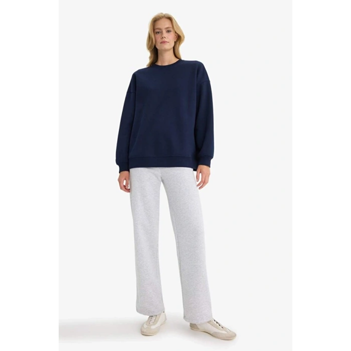 Oversize Geniş Kalıp Bisiklet Yaka Basic Düz Kalın Sweatshirt