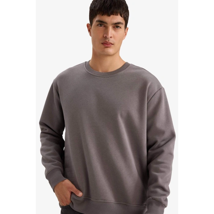 Oversize Geniş Kalıp Bisiklet Yaka Kalın Basic Düz Sweatshirt T5139AZ24AU