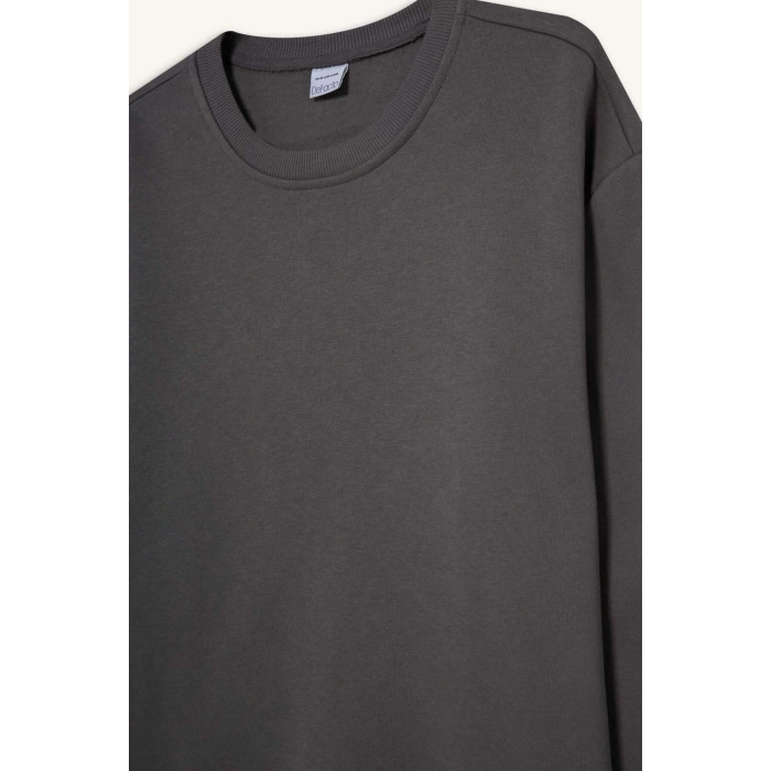 Oversize Geniş Kalıp Bisiklet Yaka Kalın Basic Düz Sweatshirt T5139AZ24AU