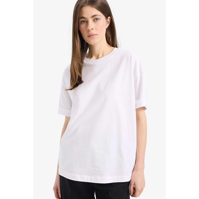 Oversize Geniş Kalıp Bisiklet Yaka Penye Basic Düz Kısa Kollu Beyaz Tişört