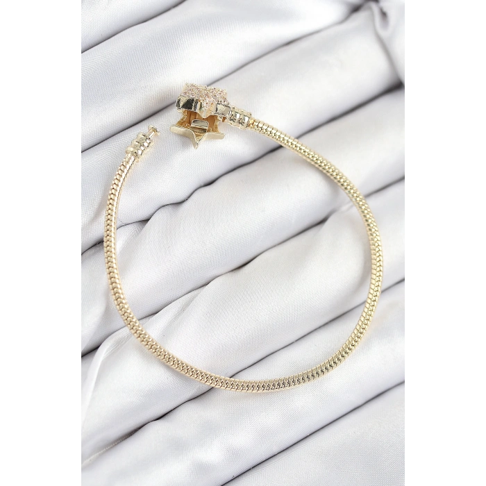 Pirinç Charm Zirkon Taşlı Yıldız Model Gold Renk Kadın Bileklik
