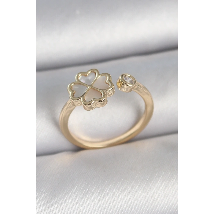 Pirinç Gold Renk Beyaz Mineli Yonca Model Zirkon Taş Detay Ayarlanabilir Kadın Yüzük