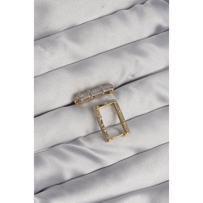 Pirinç Gold Renk Zirkon Taşlı Dikdörtgen Model Seranay Küpe