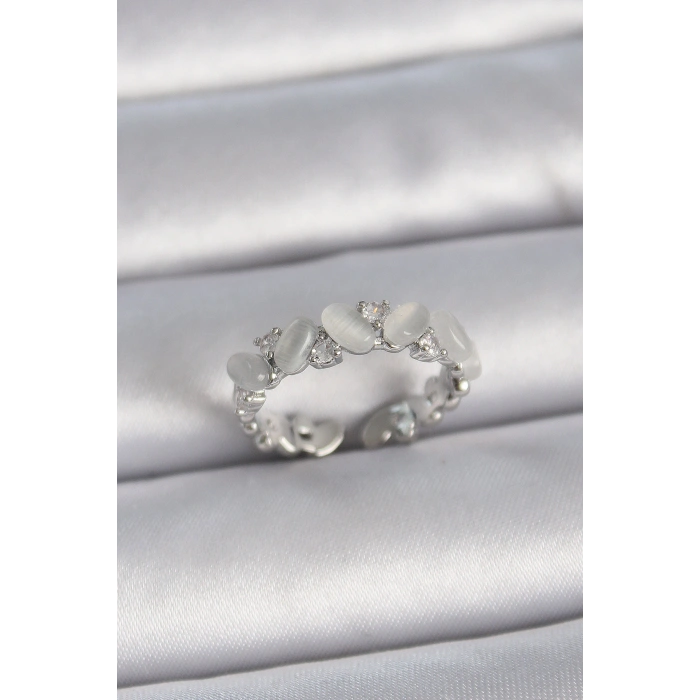 Pirinç Gümüş Renk Ayarlanabilir Zirkon Taşlı Beyaz Mineli Model Kadın Yüzük