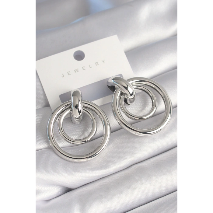 Pirinç Gümüş Renk Halka Model Kadın Küpe