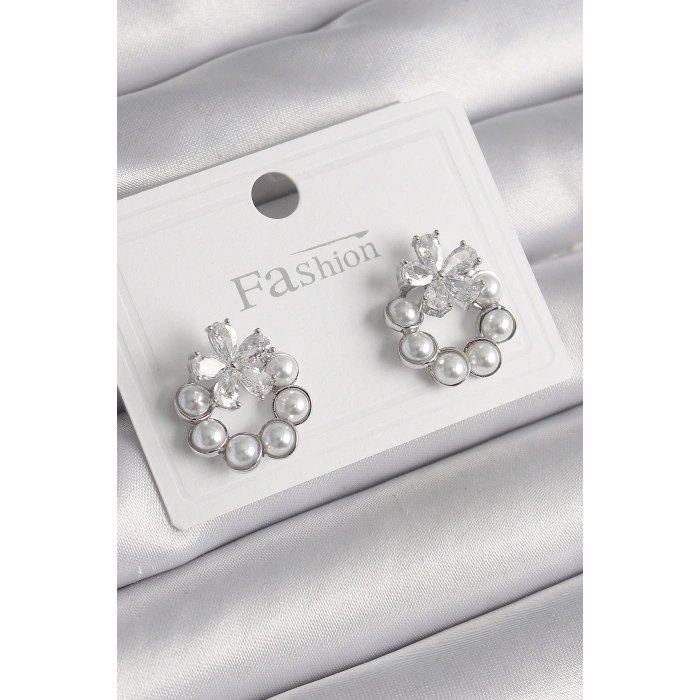 Pirinç Gümüş Renk İncili Halka Model Zirkon Taşlı Çiçek Detay Kadın Küpe