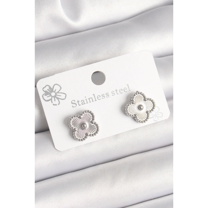 Pirinç Gümüş Renk İşlemeli Yonca Model Kadın Küpe