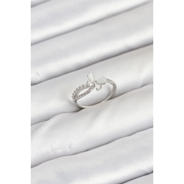 Pirinç Gümüş Renk Kelebek Zirkon Taşlı Kadın Yüzük